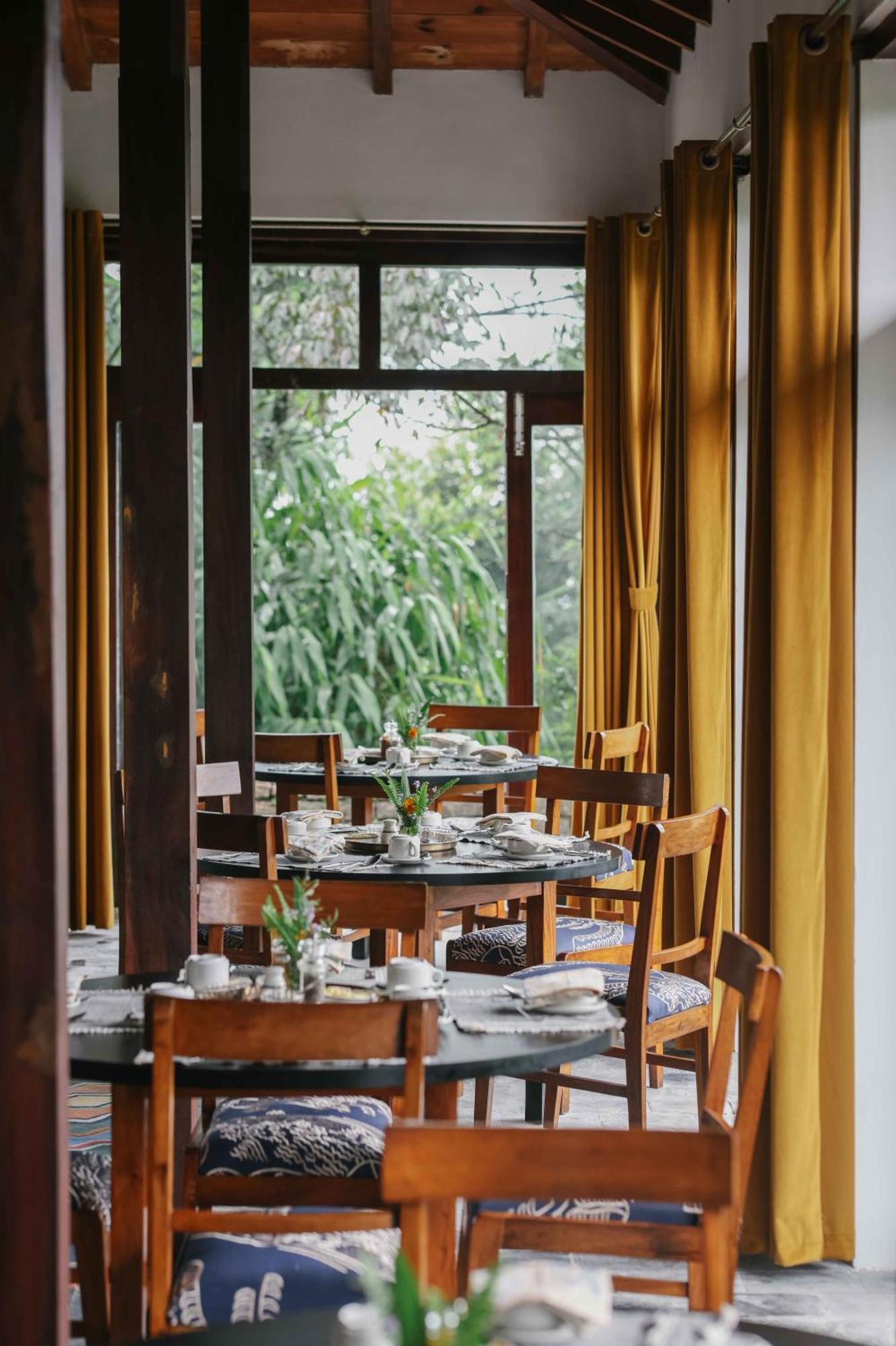 Tiger Mountain Pokhara Lodge Zewnętrze zdjęcie